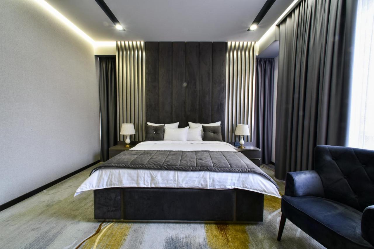 Bourbon Boutique Hotel Jereván Kültér fotó