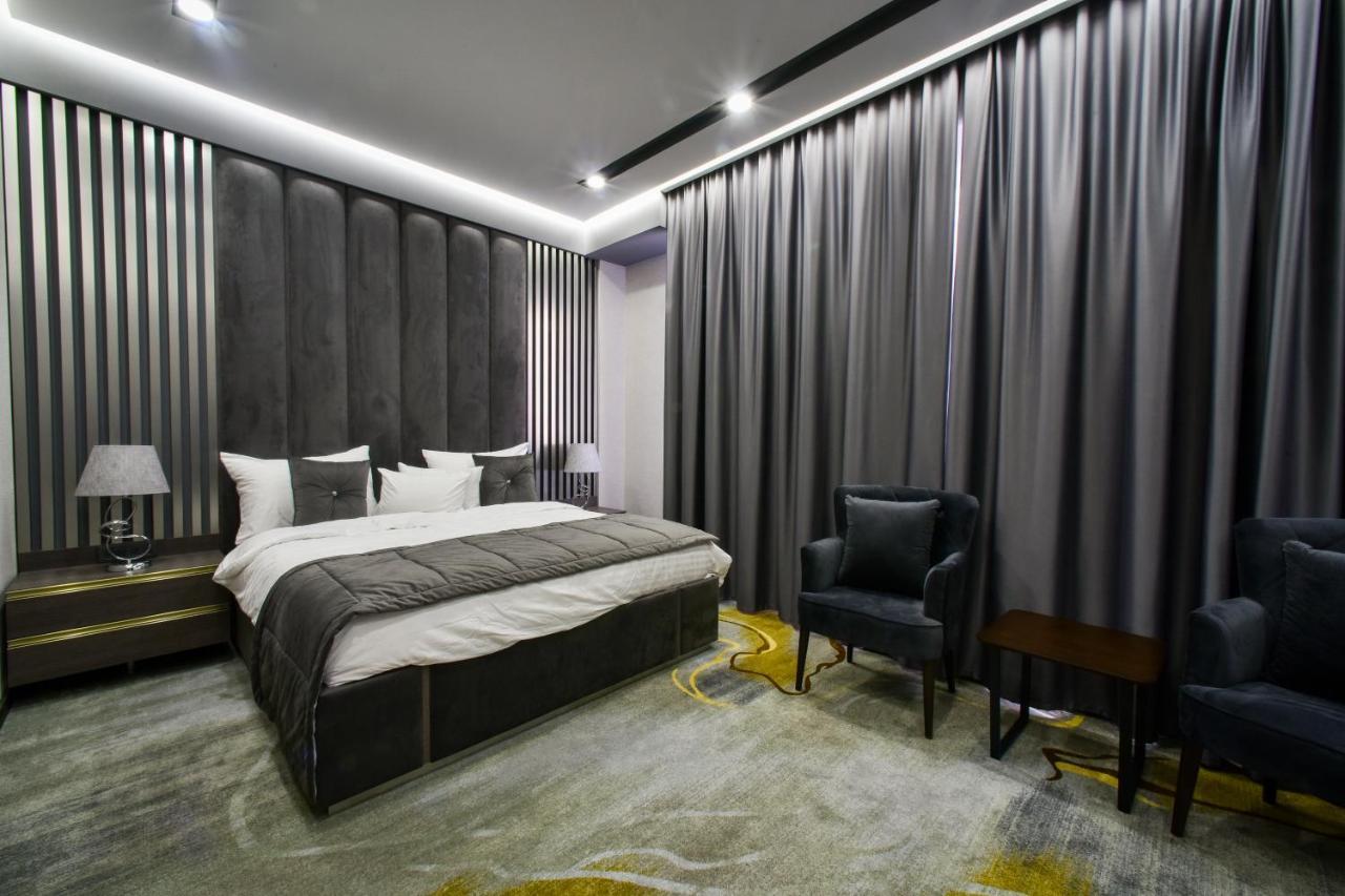 Bourbon Boutique Hotel Jereván Kültér fotó