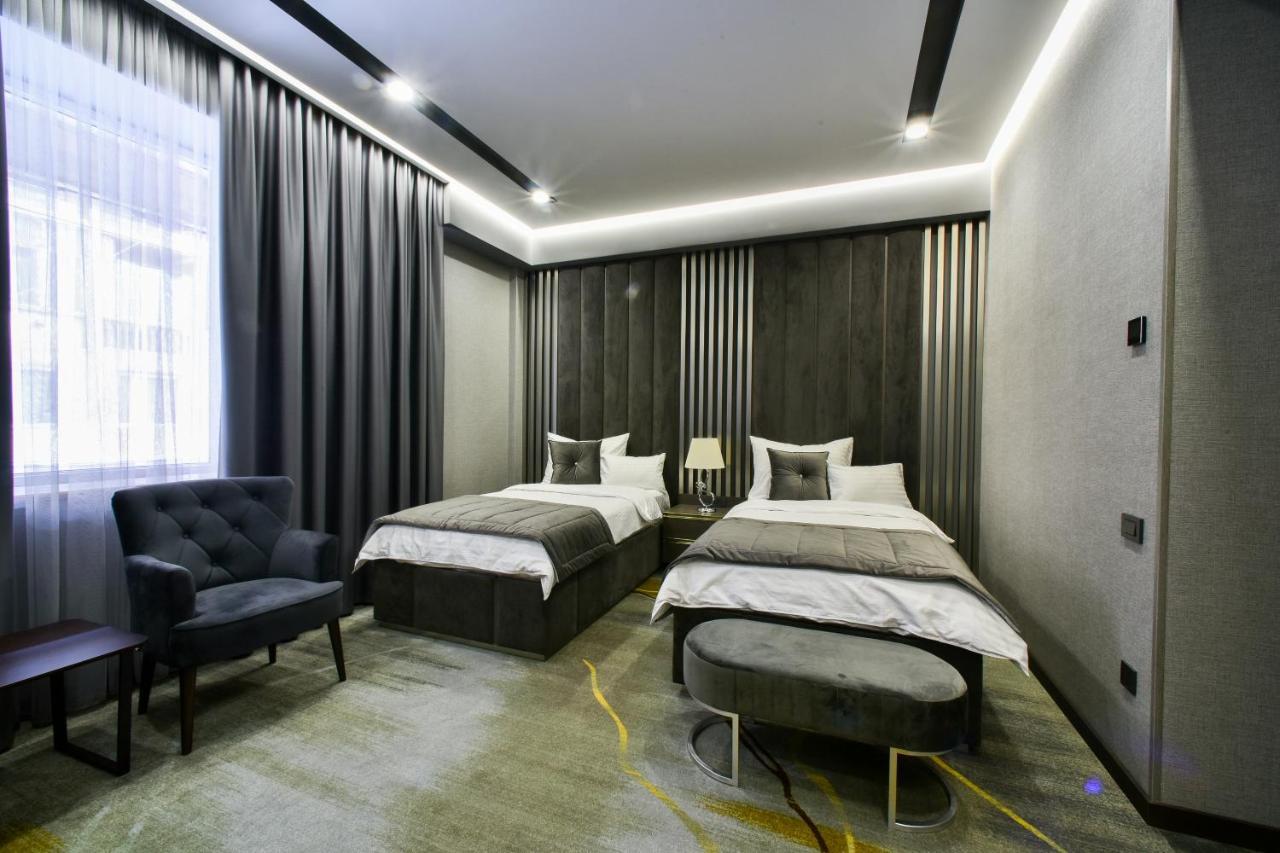 Bourbon Boutique Hotel Jereván Kültér fotó