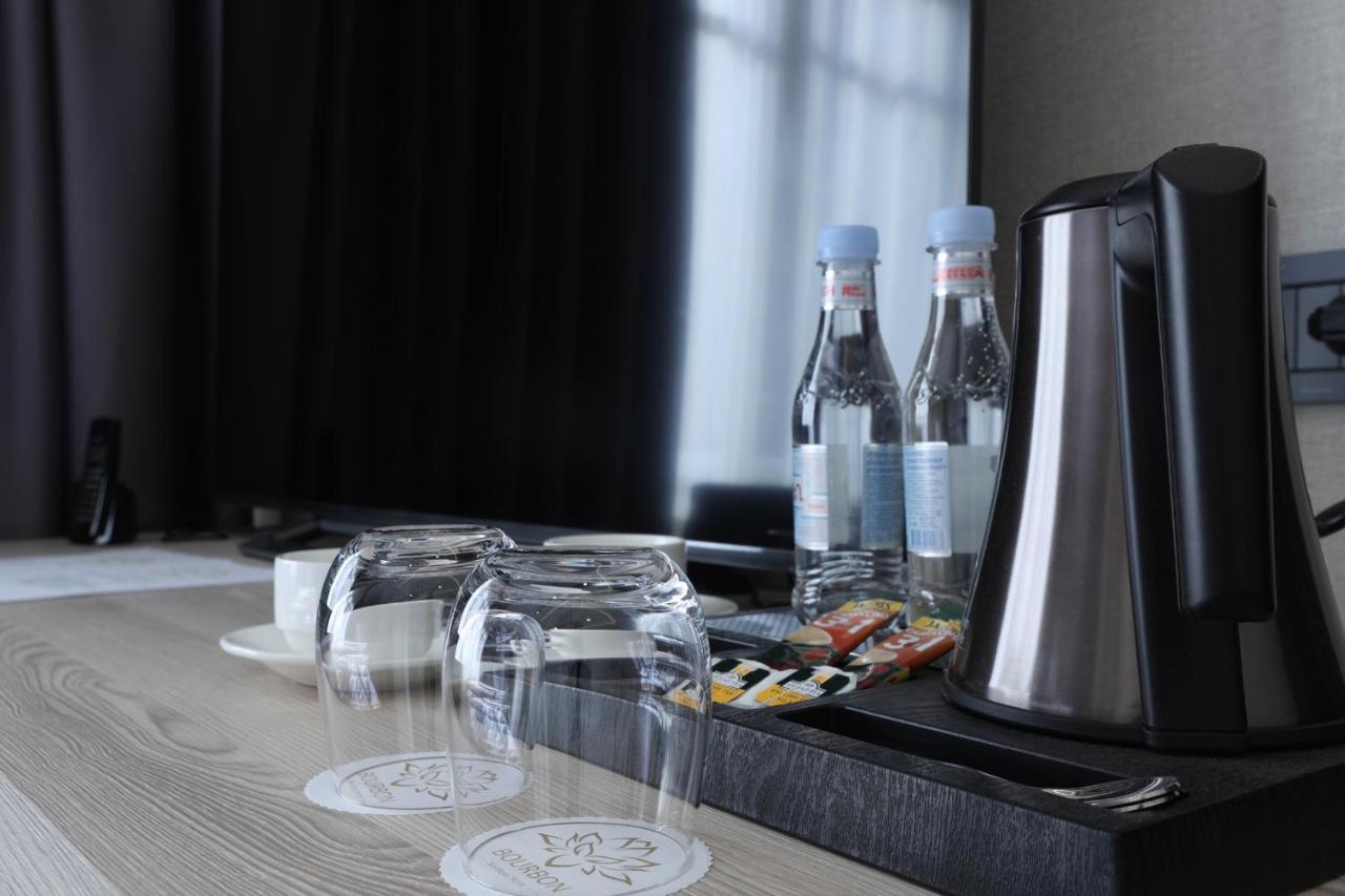 Bourbon Boutique Hotel Jereván Kültér fotó